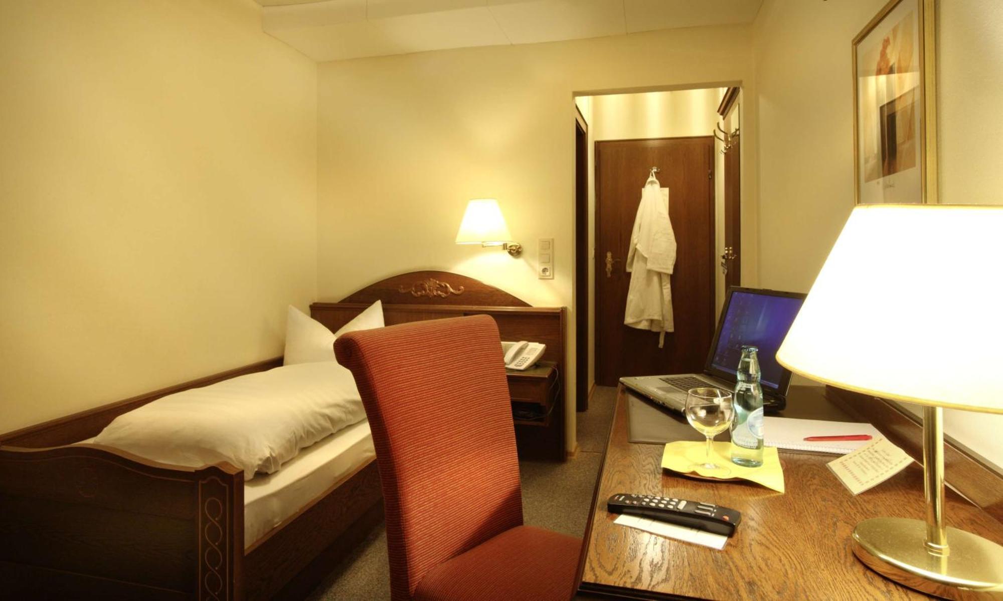 Wellnesshotel Zum Koch Ortenburg Chambre photo