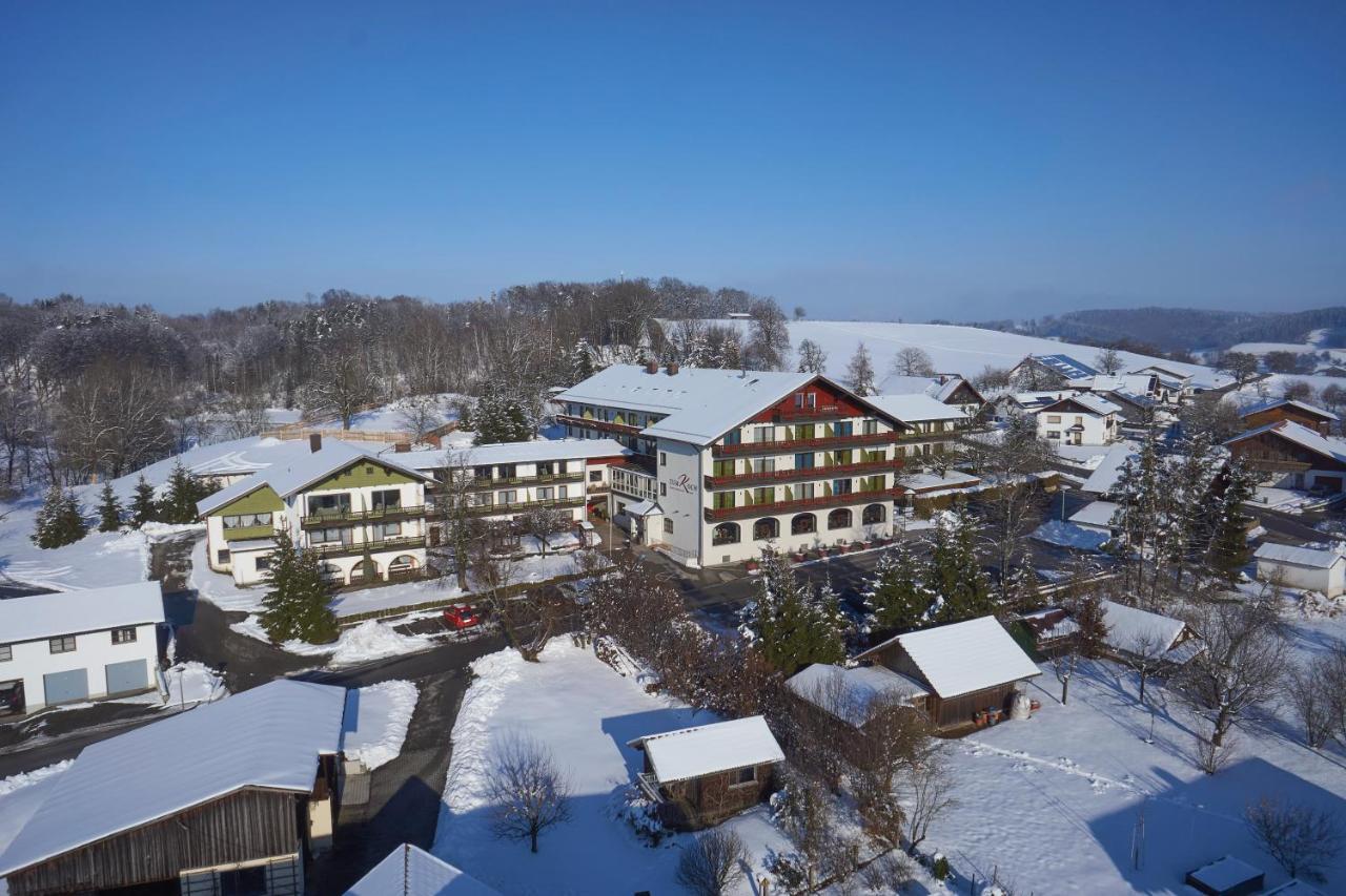 Wellnesshotel Zum Koch Ortenburg Extérieur photo